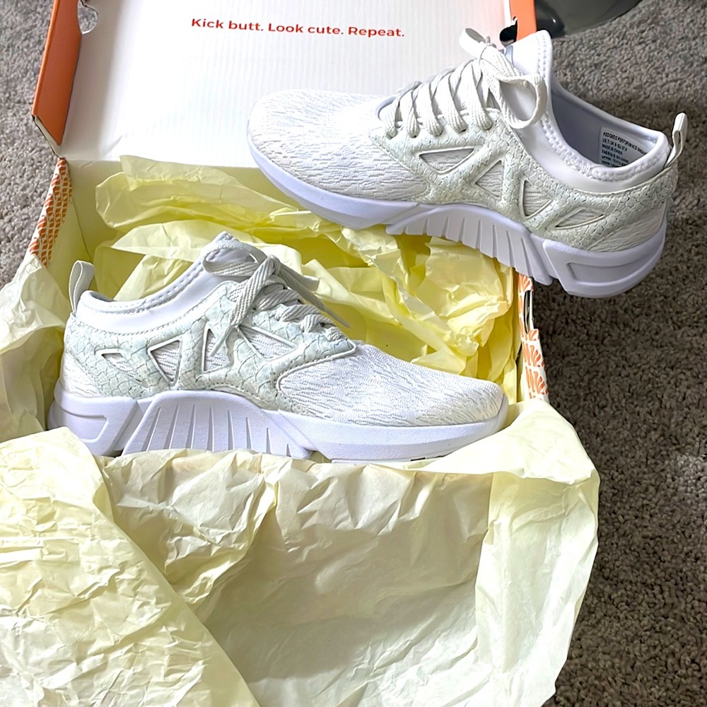 Brand NEW Fabletics Shoes